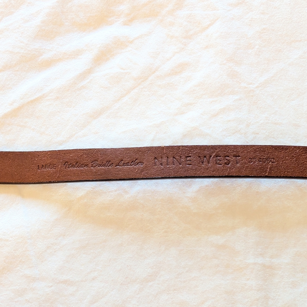 Nine West brown genuine leather belt with brass buckle - Picture 5 of 8